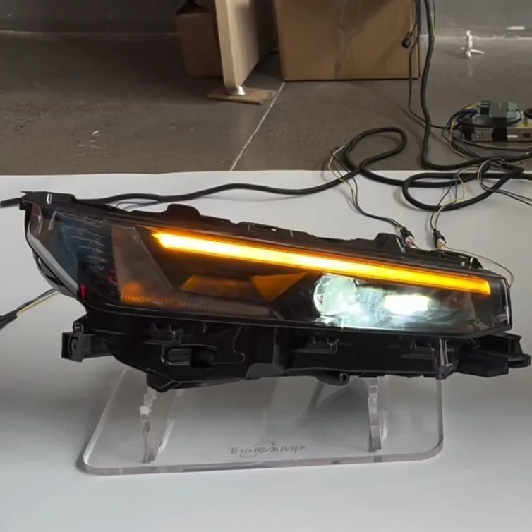 Toyota Hilux 2025-2026 Headlamp — supplier main photo 2