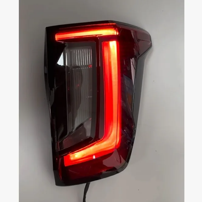 Toyota Hilux 2025-2026 Tail lamp — supplier main photo 2