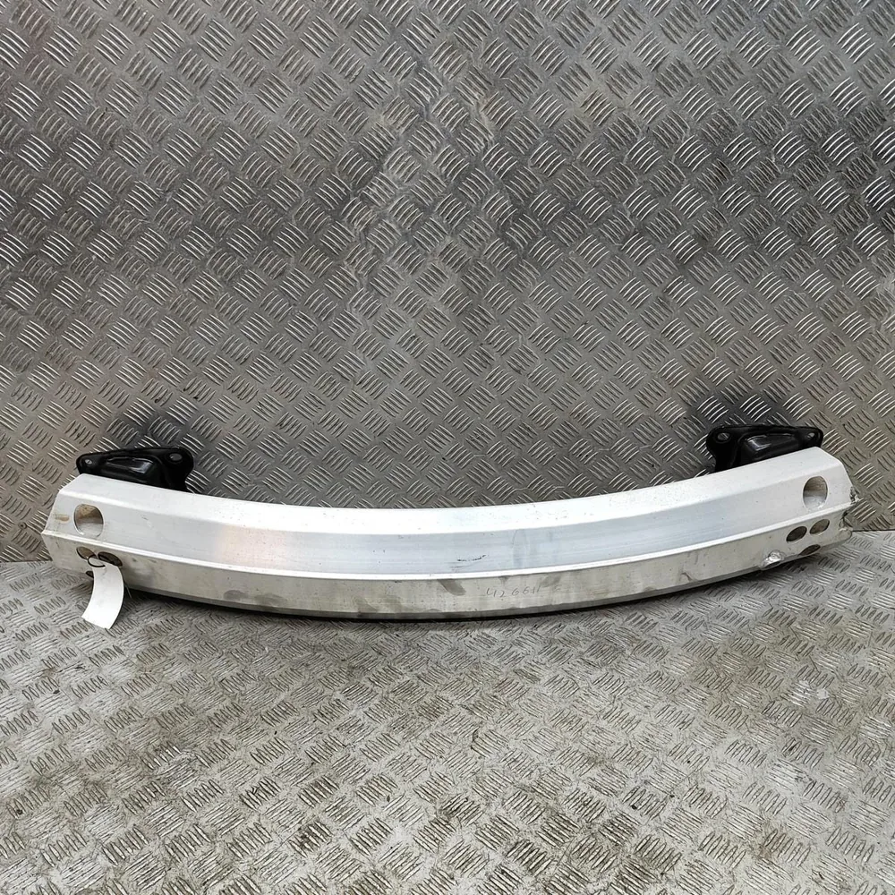 Tesla Model Y Year to confirm Bumper reinforcement — supplier main photo 2