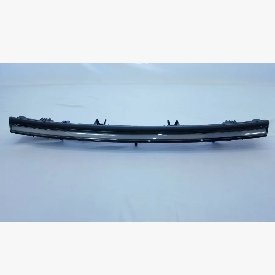 Tesla Model Y 2025 DRL / signal lamp — supplier main photo 2