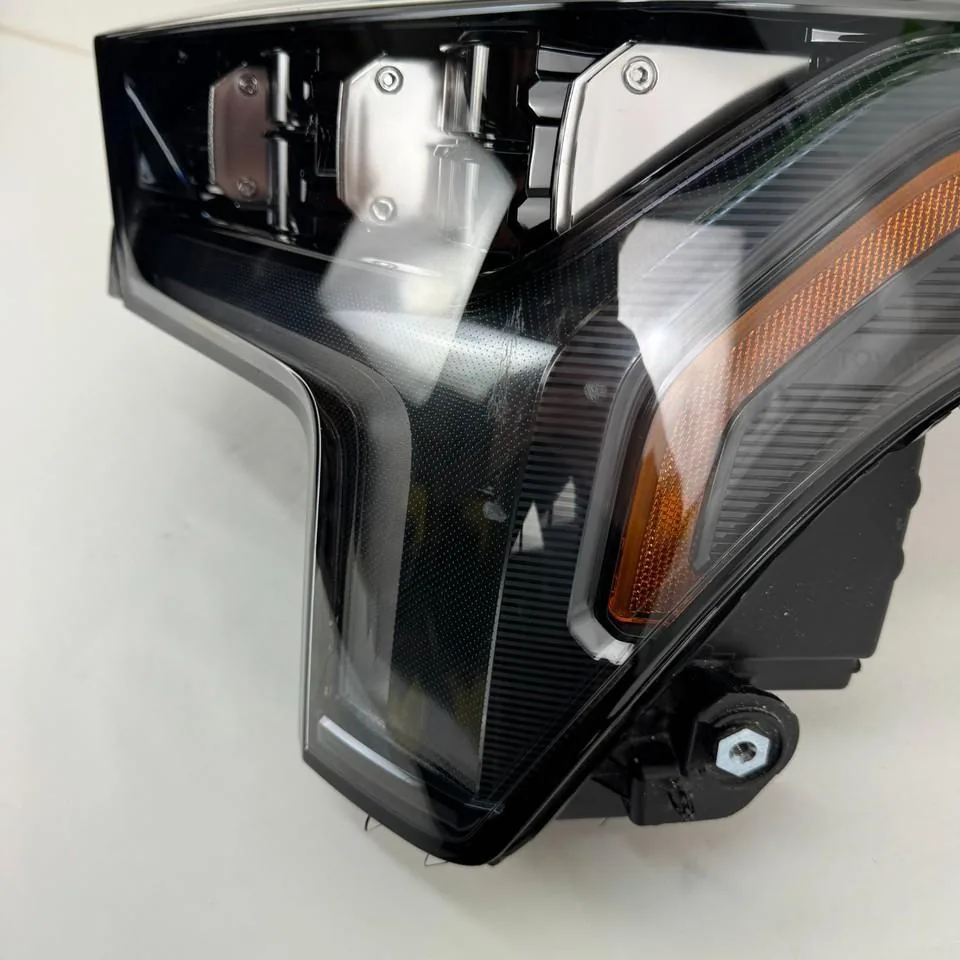 Toyota Tundra 2022-2026 LED headlamps with motor — supplier main photo 2