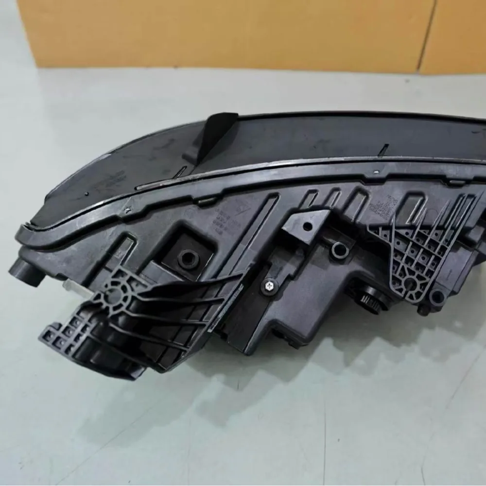 BYD Fangchengbao Ti7 Year to confirm Headlamp — supplier main photo 2